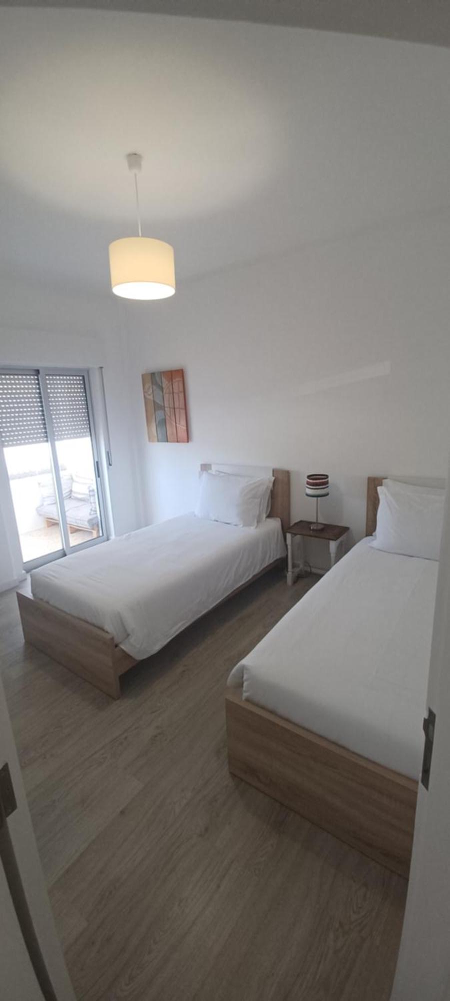 Beachcity Guesthouse Lagos Exterior photo