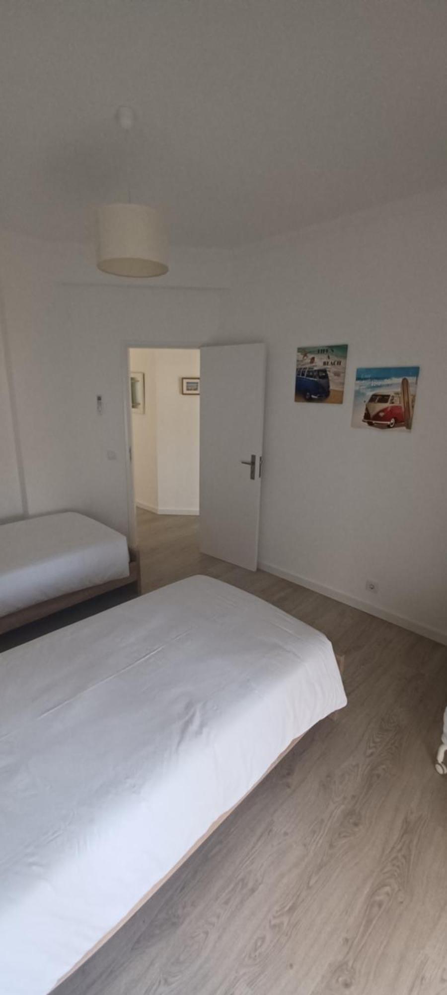 Beachcity Guesthouse Lagos Exterior photo